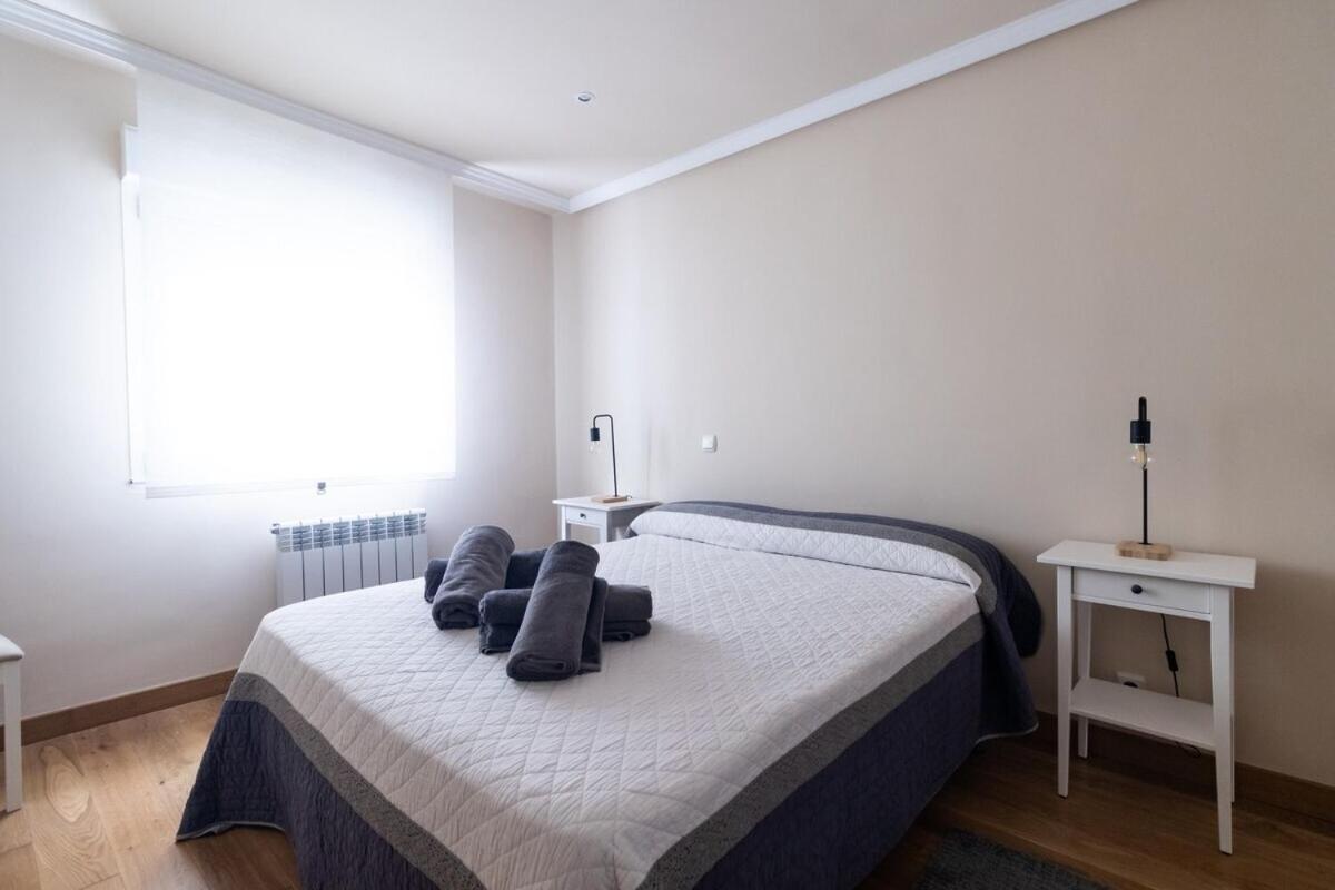 Апартаменты Apartamento Centro Gijon Con Parking Экстерьер фото